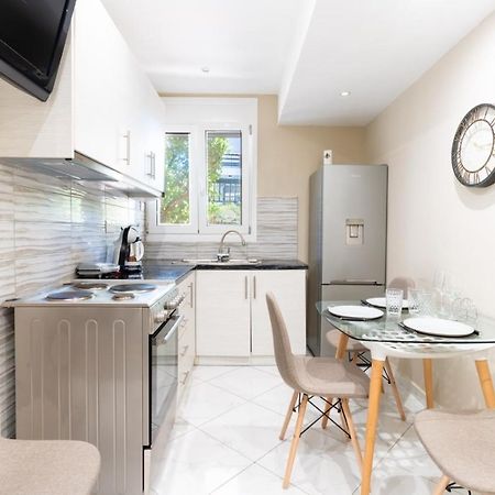 Aiolos Luxury Alimos Kalamaki Market Apartment 3 Near The Sea Athén Kültér fotó